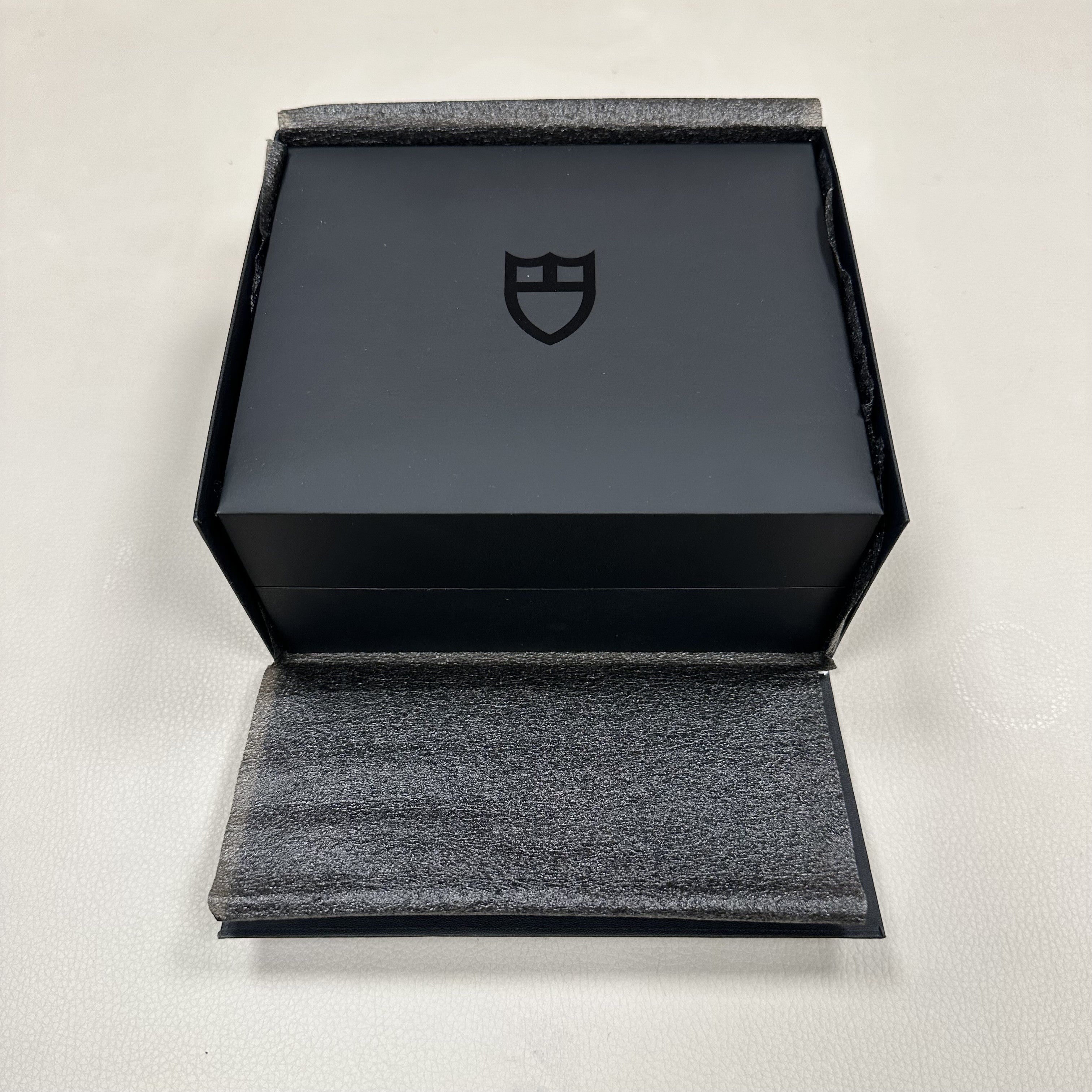 TUDOR 28600-0003 Royal Men's Erkek Saati