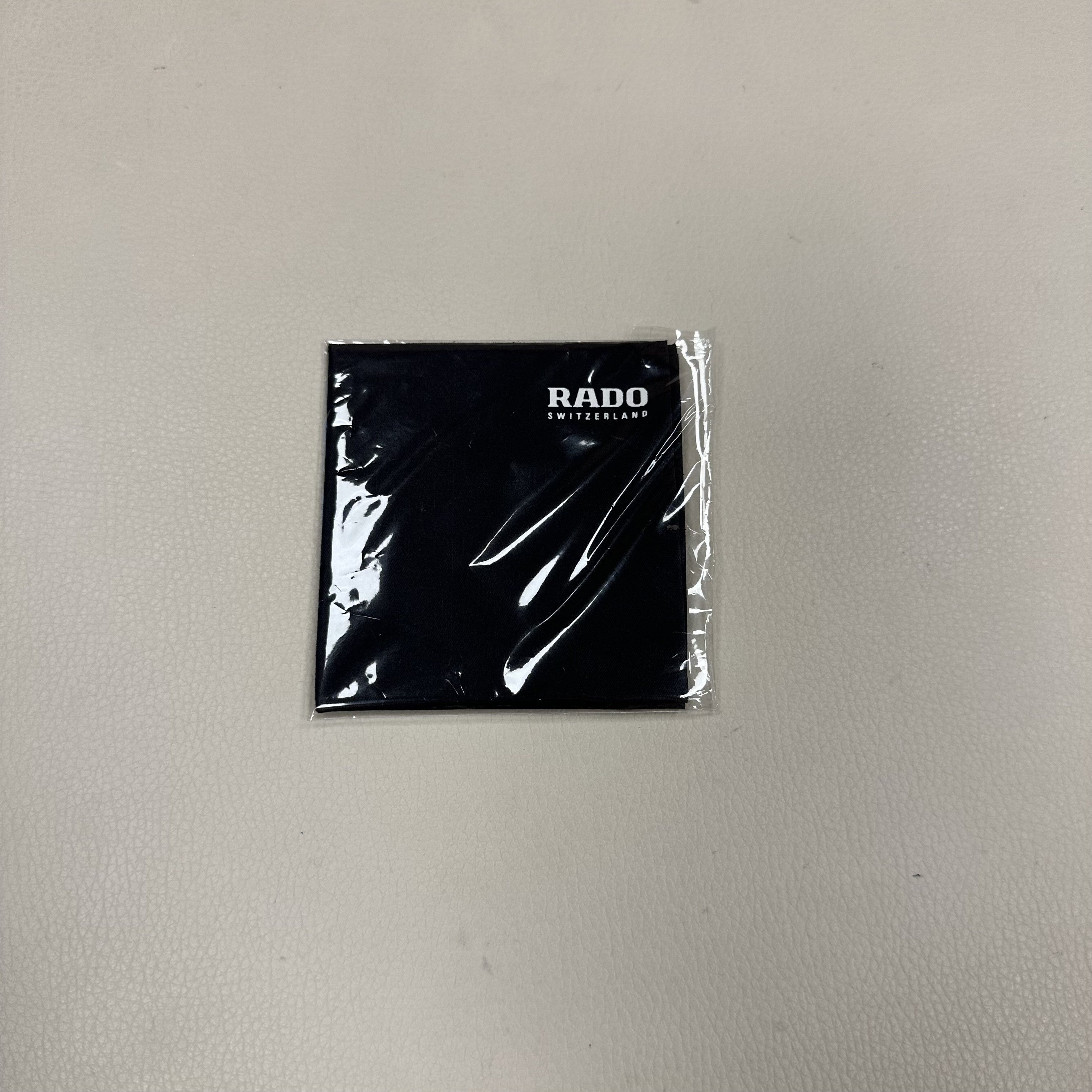 RADO R30934162 Centrix Large Quartz Unisex Kol Saati