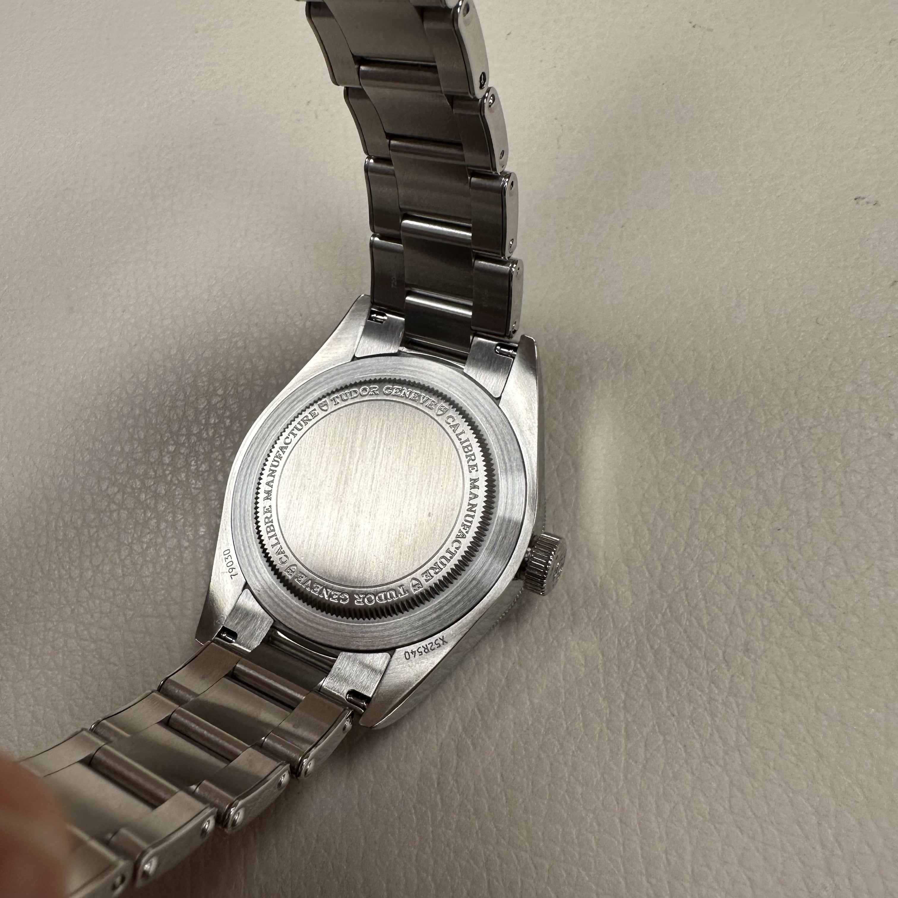 TUDOR 79030N-0002 Black Bay 58 Erkek Saati