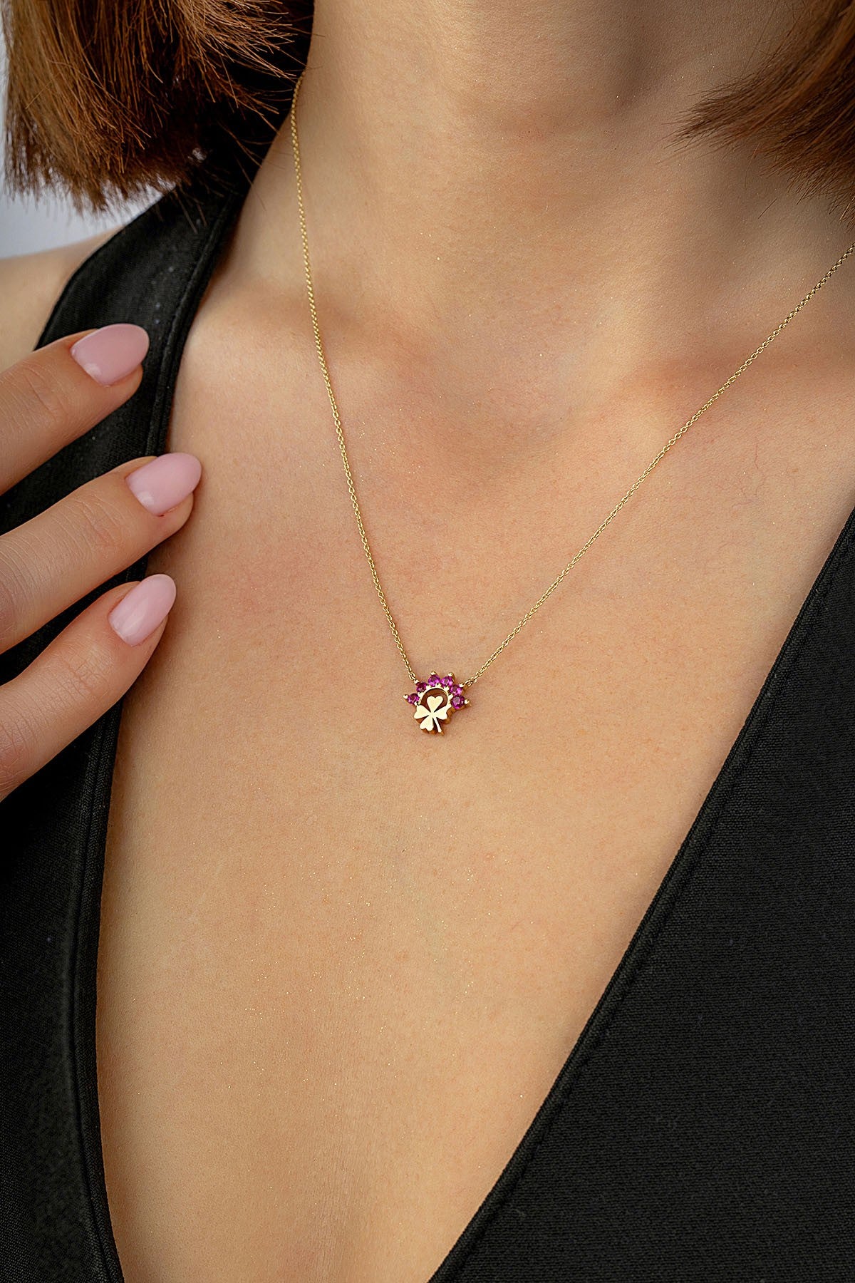 14 Ayar Taşlı 4 Yapraklı Yonca Altın Kolye