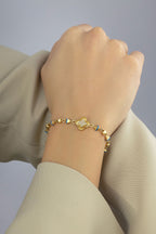 14 Ayar Mavi Şeritli Modern Çiçek Altın Bileklik