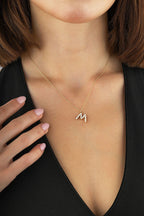 14 Ayar Taşlı M Harfi Altın Kolye