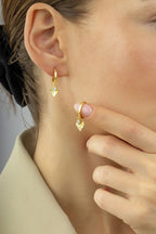 Taşlı Sallantılı Geometirk Altın Küpe