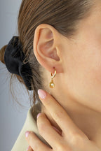 İstiridye İnci Altın Küpe