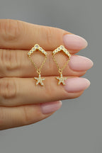 Sallanan Taşlı Deniz Yıldızı Altın Küpe