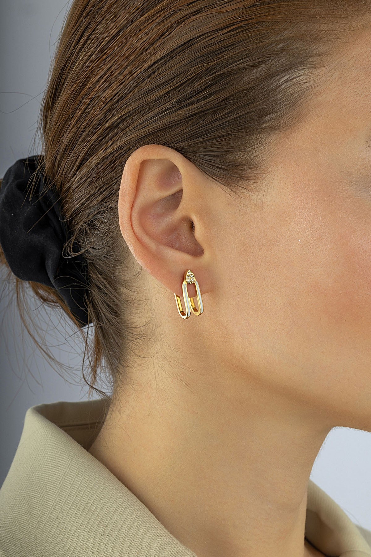 14 Ayar Taşlı Altın Küpe Ürün ana görseli