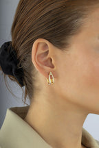 14 Ayar Taşlı Altın Küpe