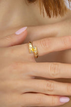 14 Ayar Taşlı Twin Altın Yüzük