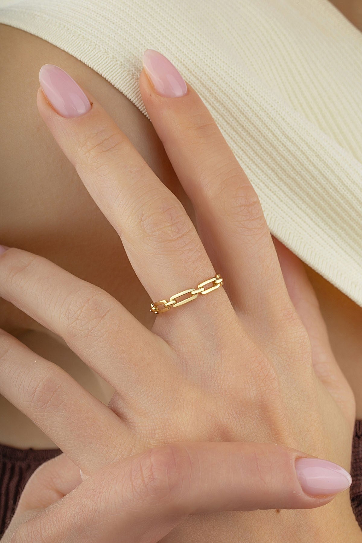 Dörtgen Bağ Altın Yüzük