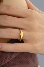 Modern Doku Altın Yüzük