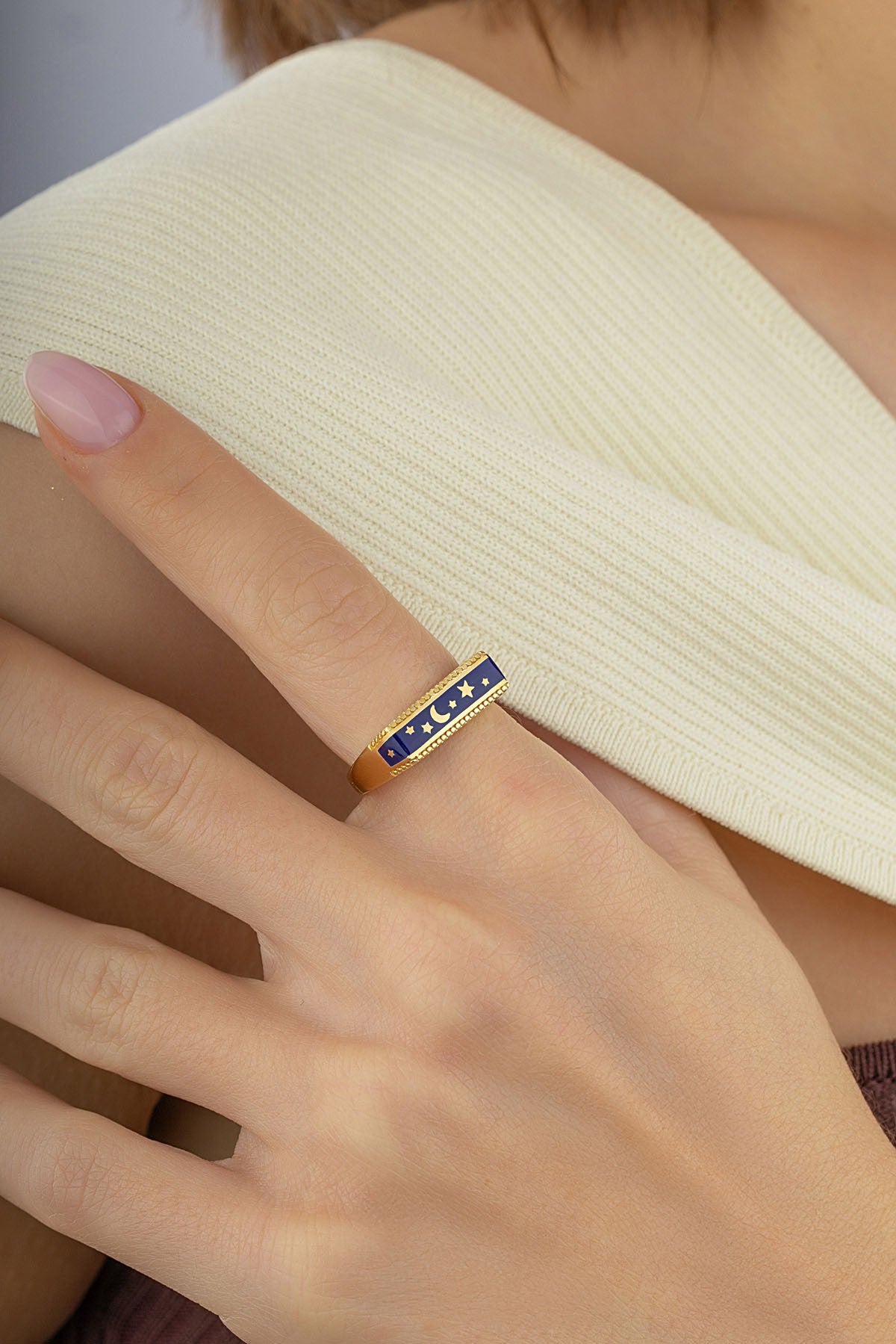 Ay ve Yıldız Figürlü Gece Altın Yüzük Ürün ana görseli