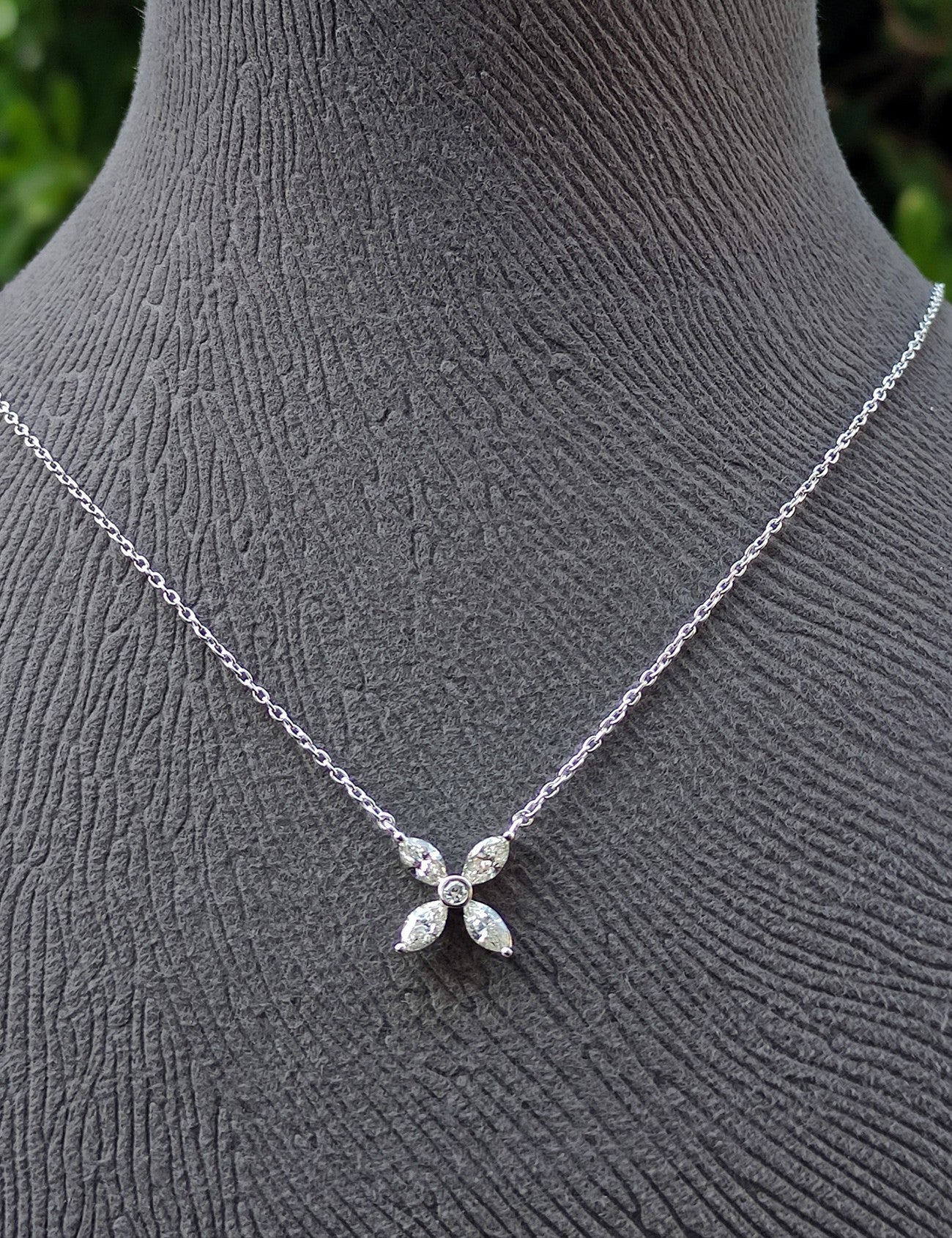 0,57 Karat Pırlanta Fantezi Kolye