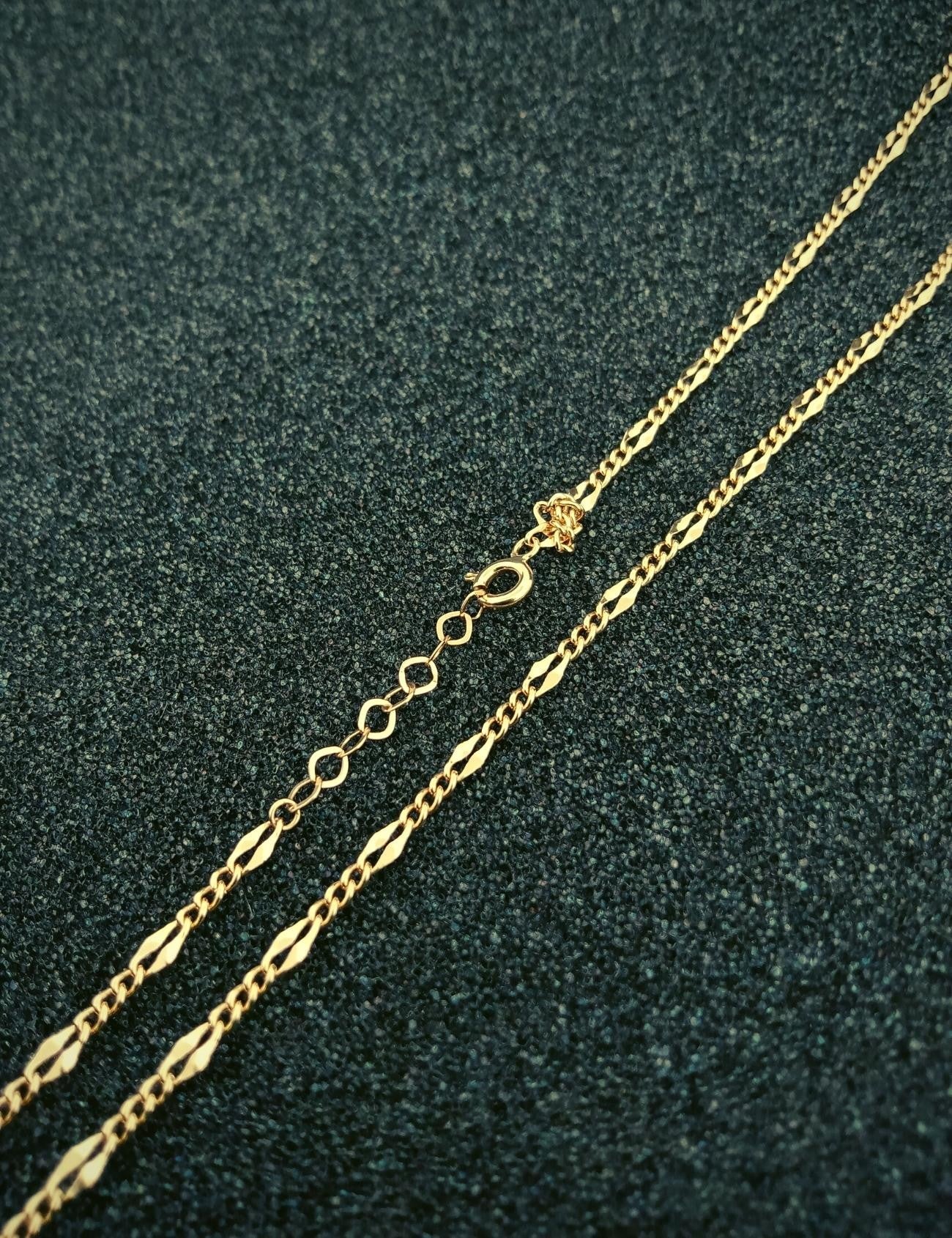 14 Ayar Boomerang Detaylı Kalın Zincir Altın Kolye