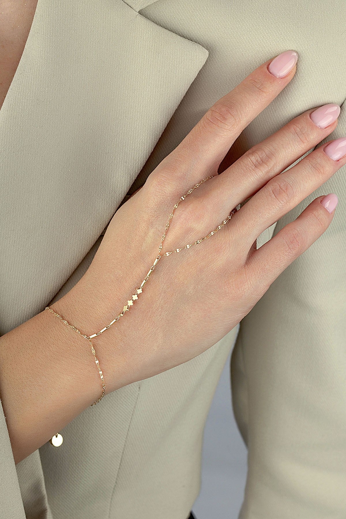 14 Ayar Boomerang Altın Şahmeran Ürün ana görseli