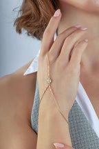 14 Ayar Taşlı Yonca Figürlü Altın Şahmeran