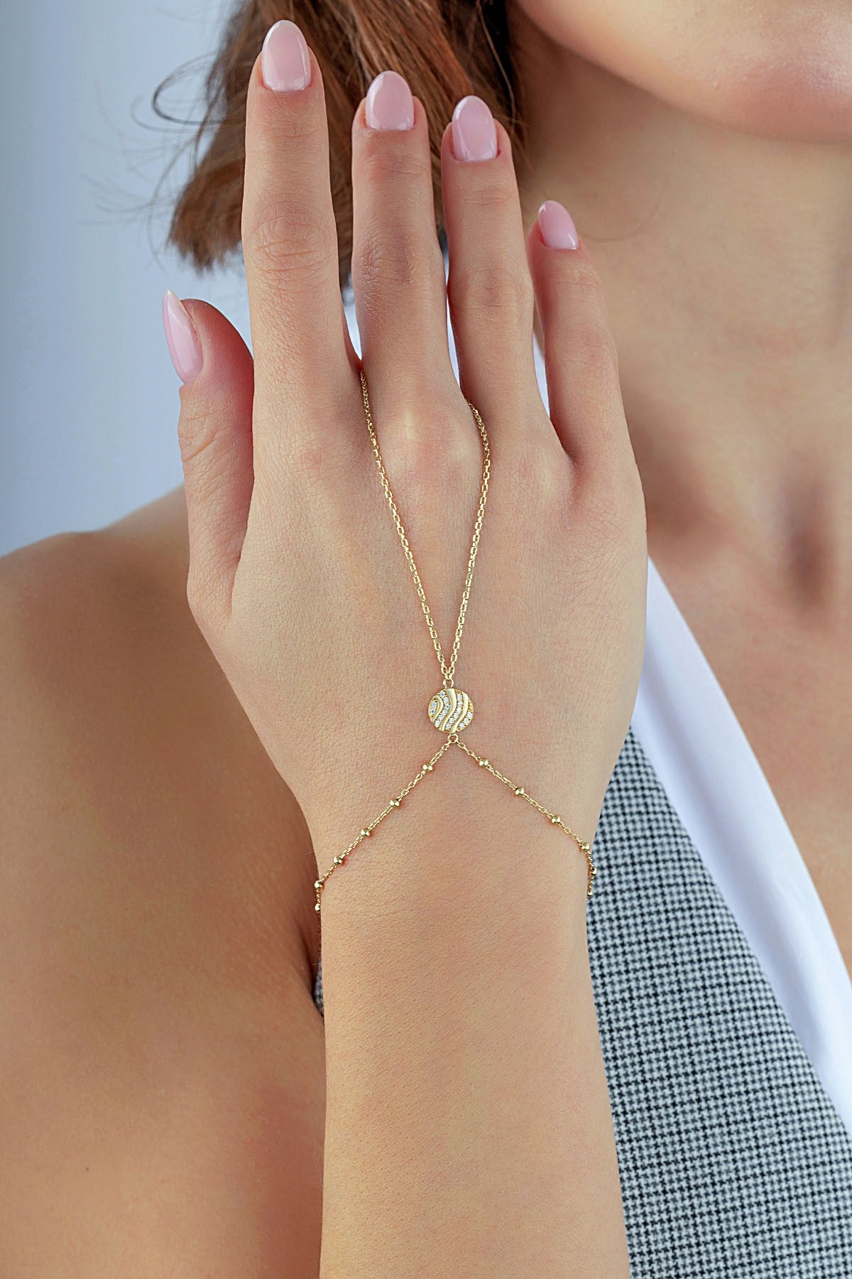 14 Ayar Yuvarlak Altın Şahmeran Main image