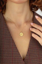 Kova Burcu 14 Ayar Altın Kolye