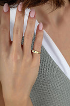 Dörtgen Mavi Taşlı Serçe Parmak Altın Yüzük