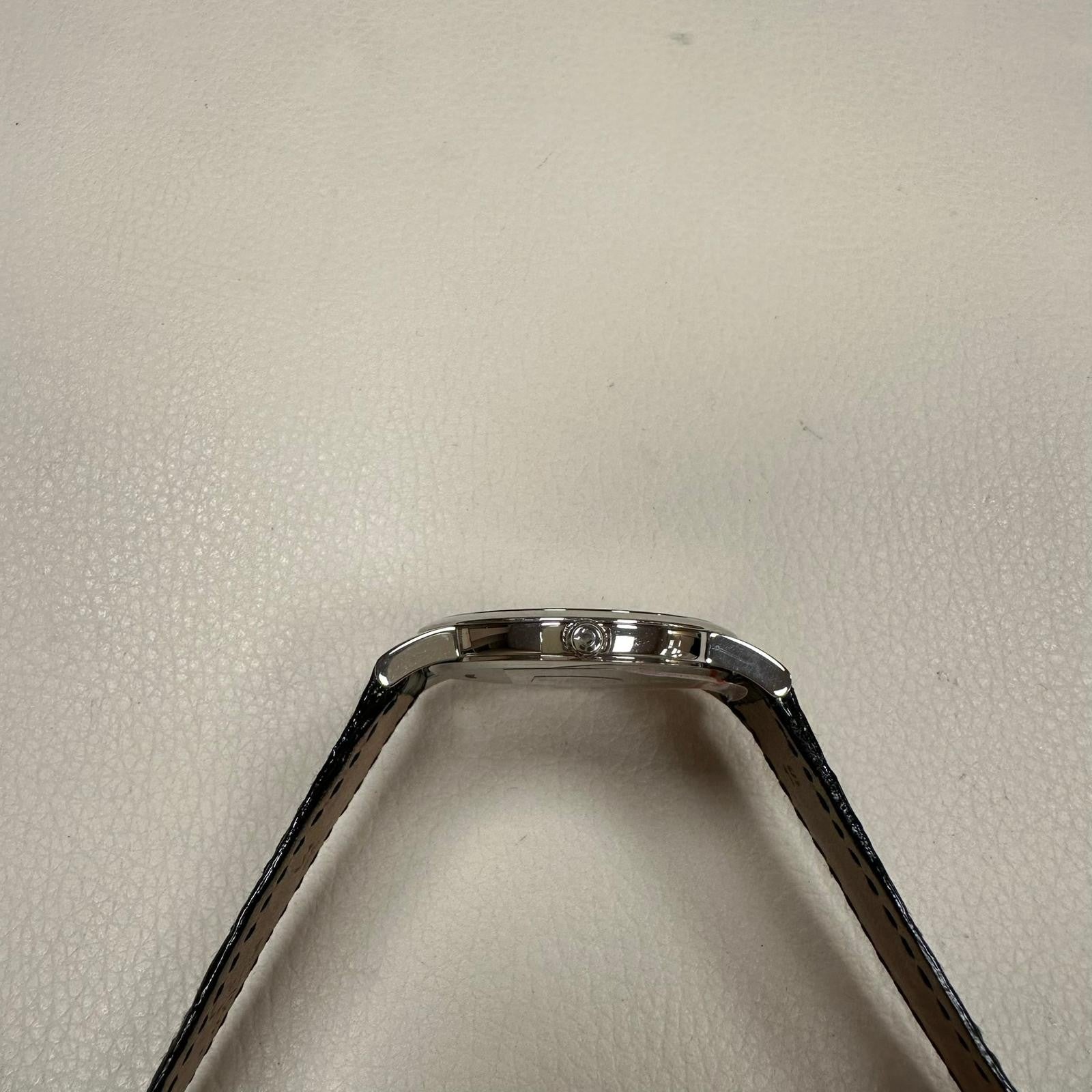 OMEGA DeVille Quartz Erkek Saati