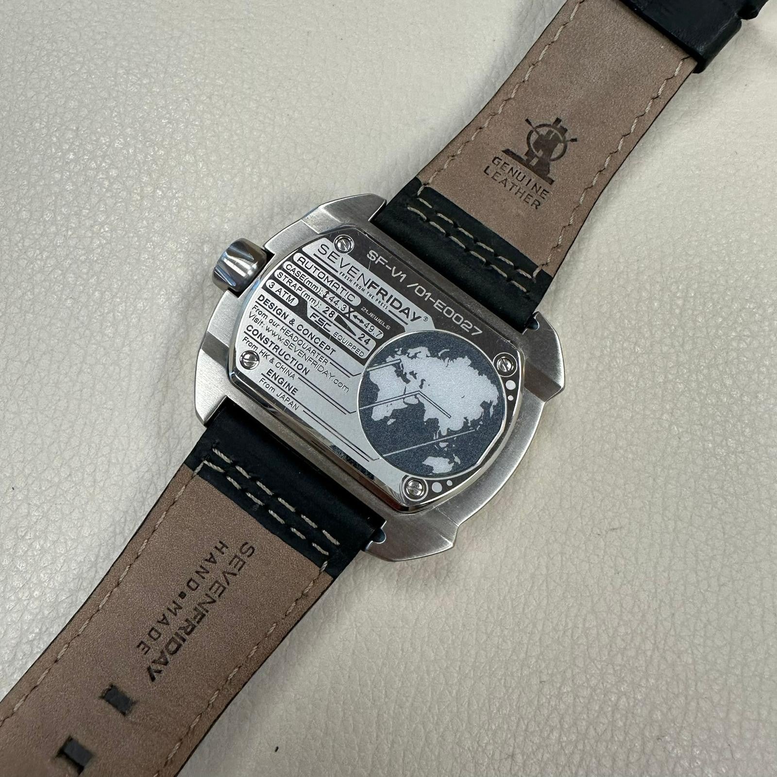 SEVENFRIDAY V1 Collection 01 Model Erkek Saati
