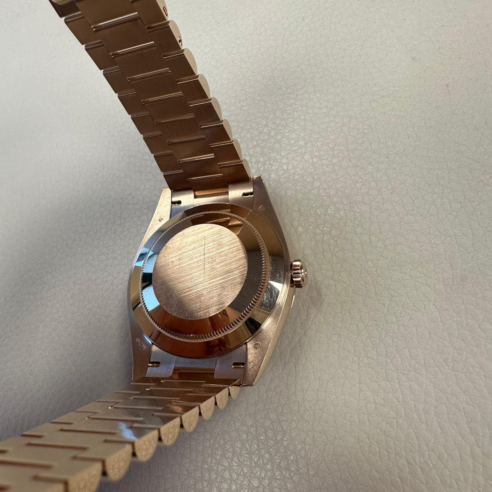 ROLEX Oyster Perpetual Day-Date 40 Erkek Kol Saati