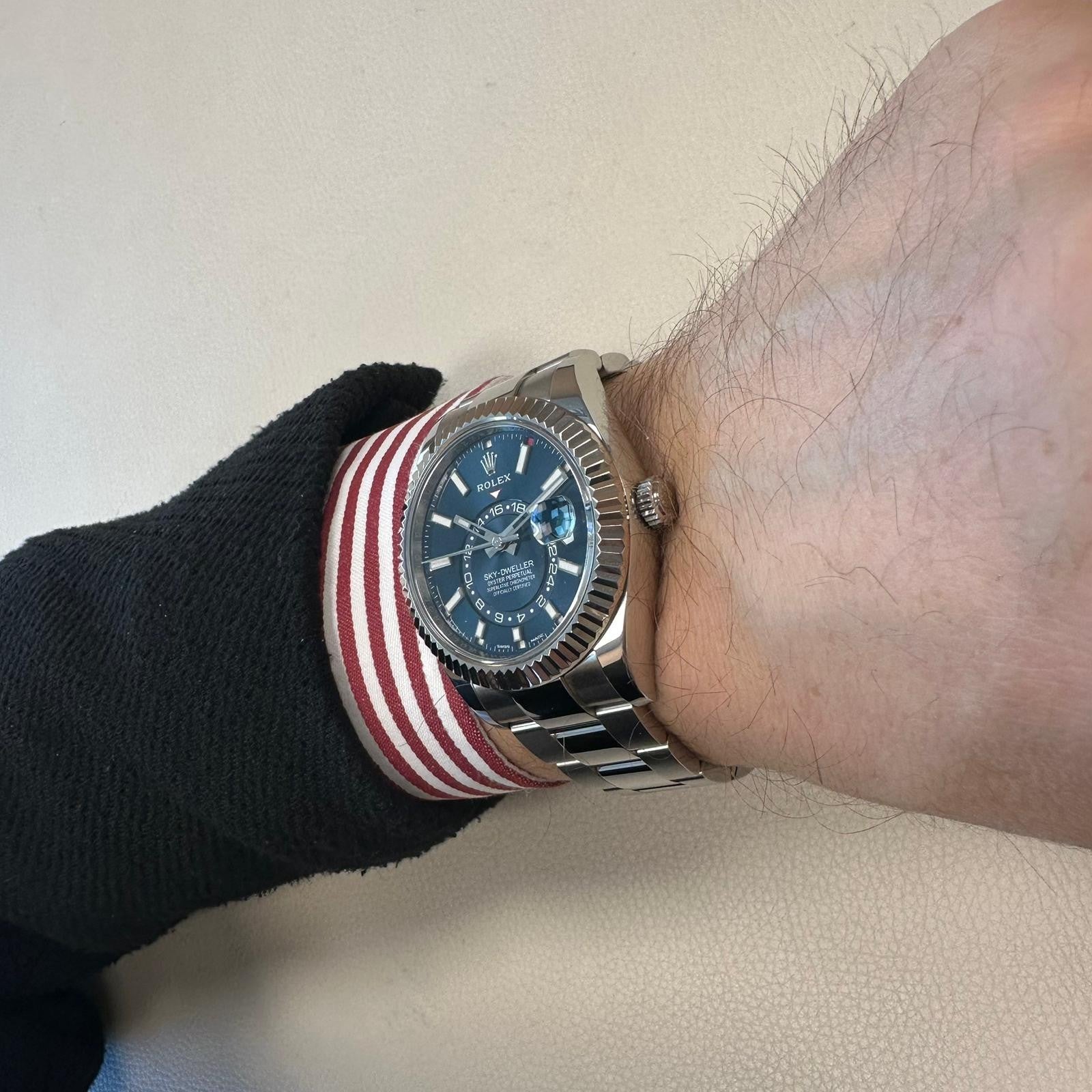 ROLEX Oyster Perpetual Sky-Dweller Erkek Kol Saati Ürün ikincil görseli