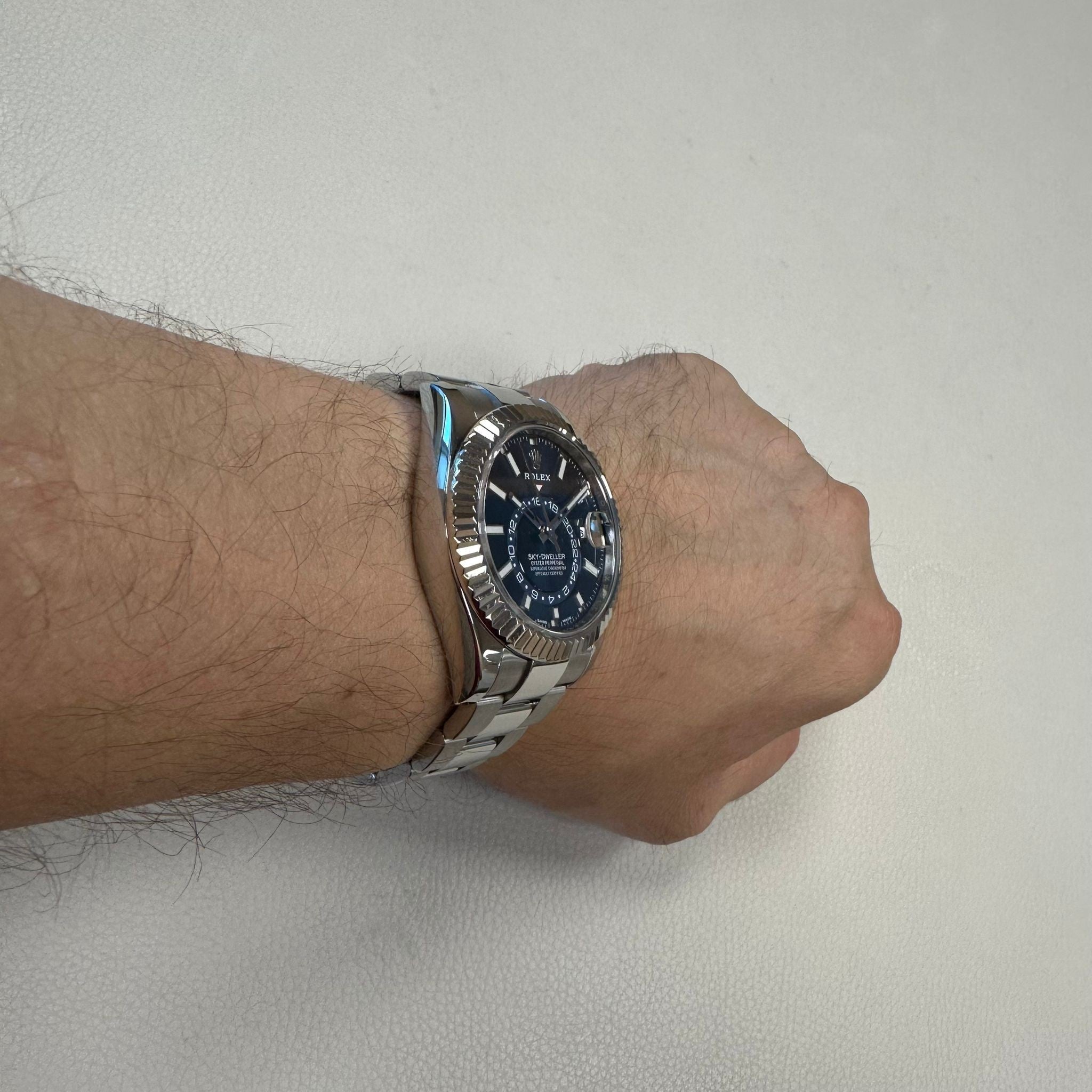 ROLEX Oyster Perpetual Sky-Dweller Erkek Kol Saati | Pırlant Ürün ikincil görseli