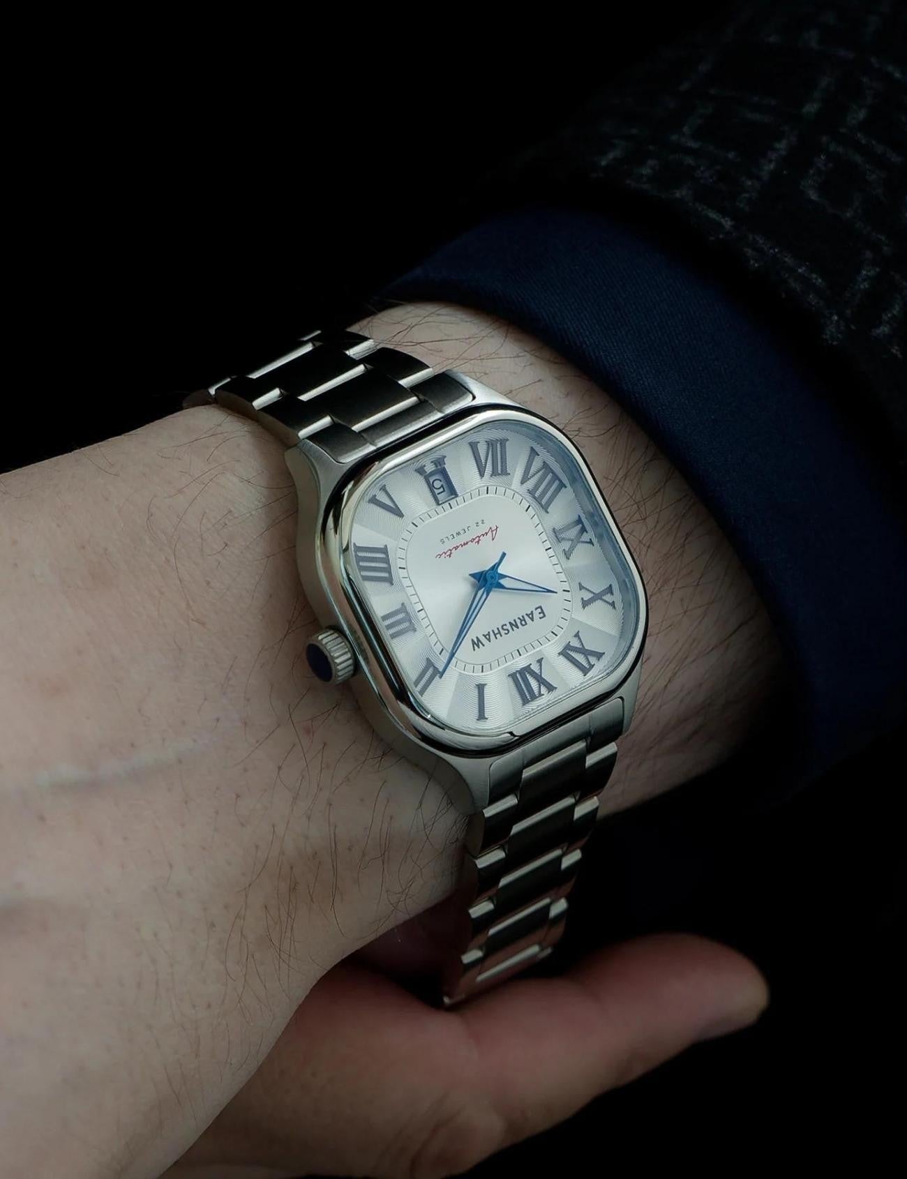 EARNSHAW ES-8284-11 30 Erkek Kol Saati