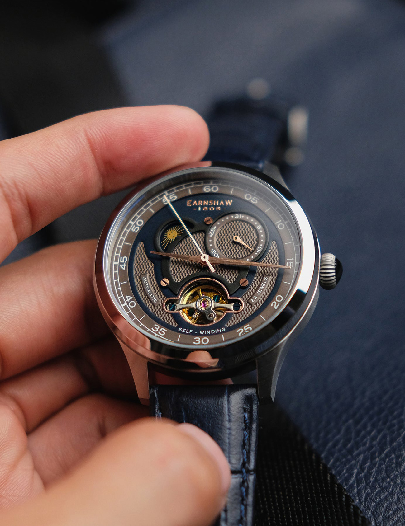 EARNSHAW ES-8193-02 Erkek Kol Saati Ürün ikincil görseli