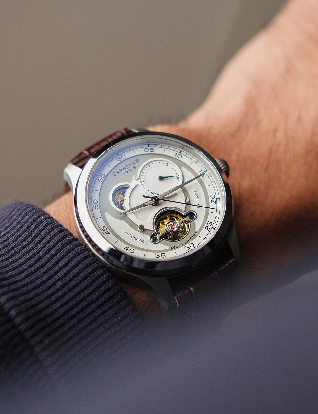 EARNSHAW ES-8193-01 Erkek Kol Saati