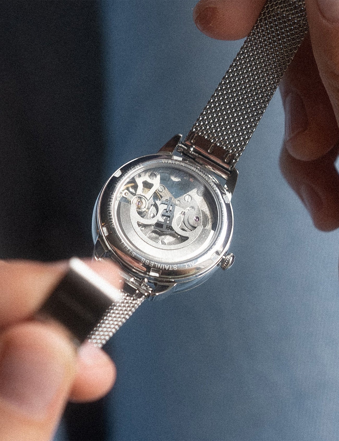 EARNSHAW ES-8154-01 Kadın Kol Saati