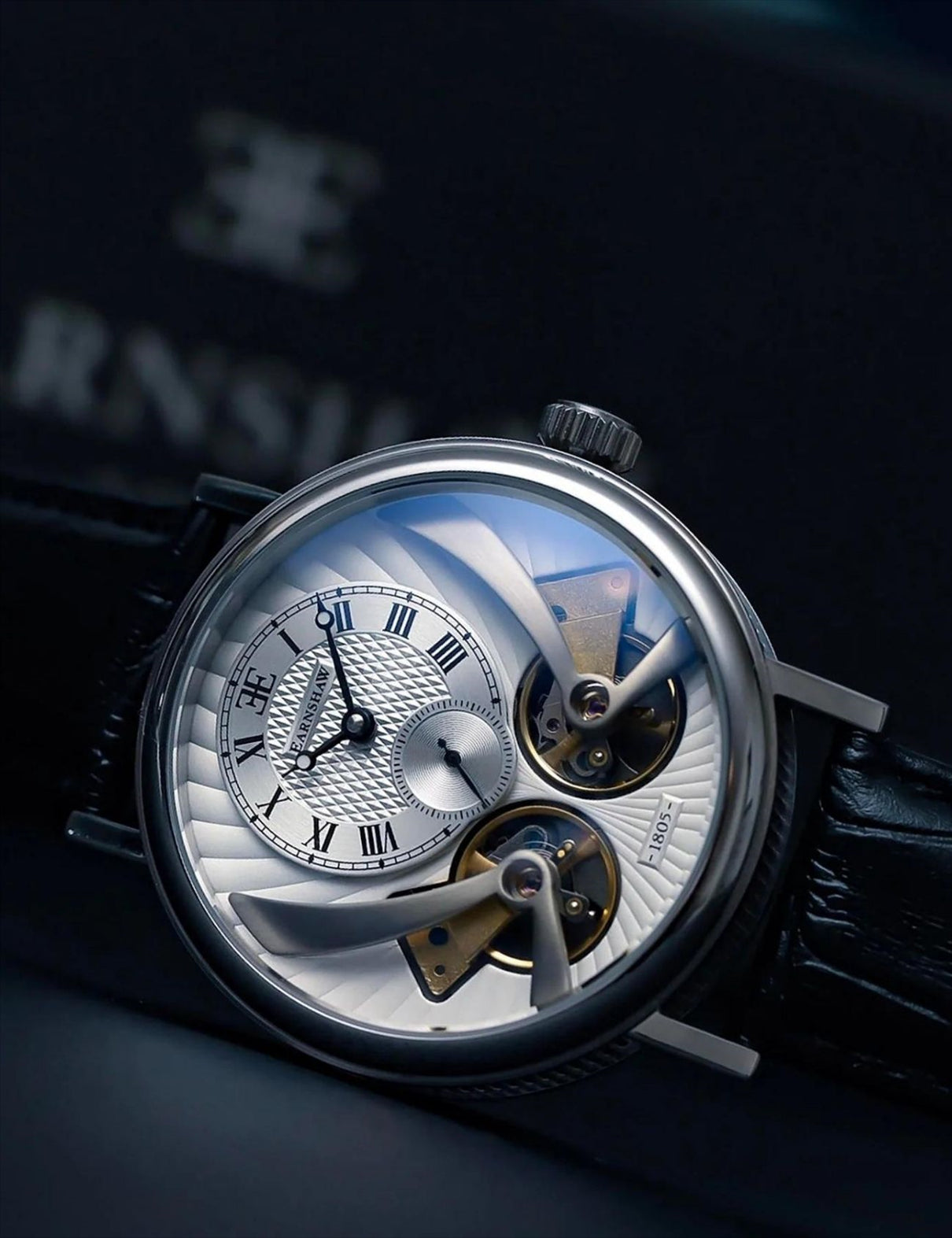 EARNSHAW ES-8059-01 50 Erkek Kol Saati