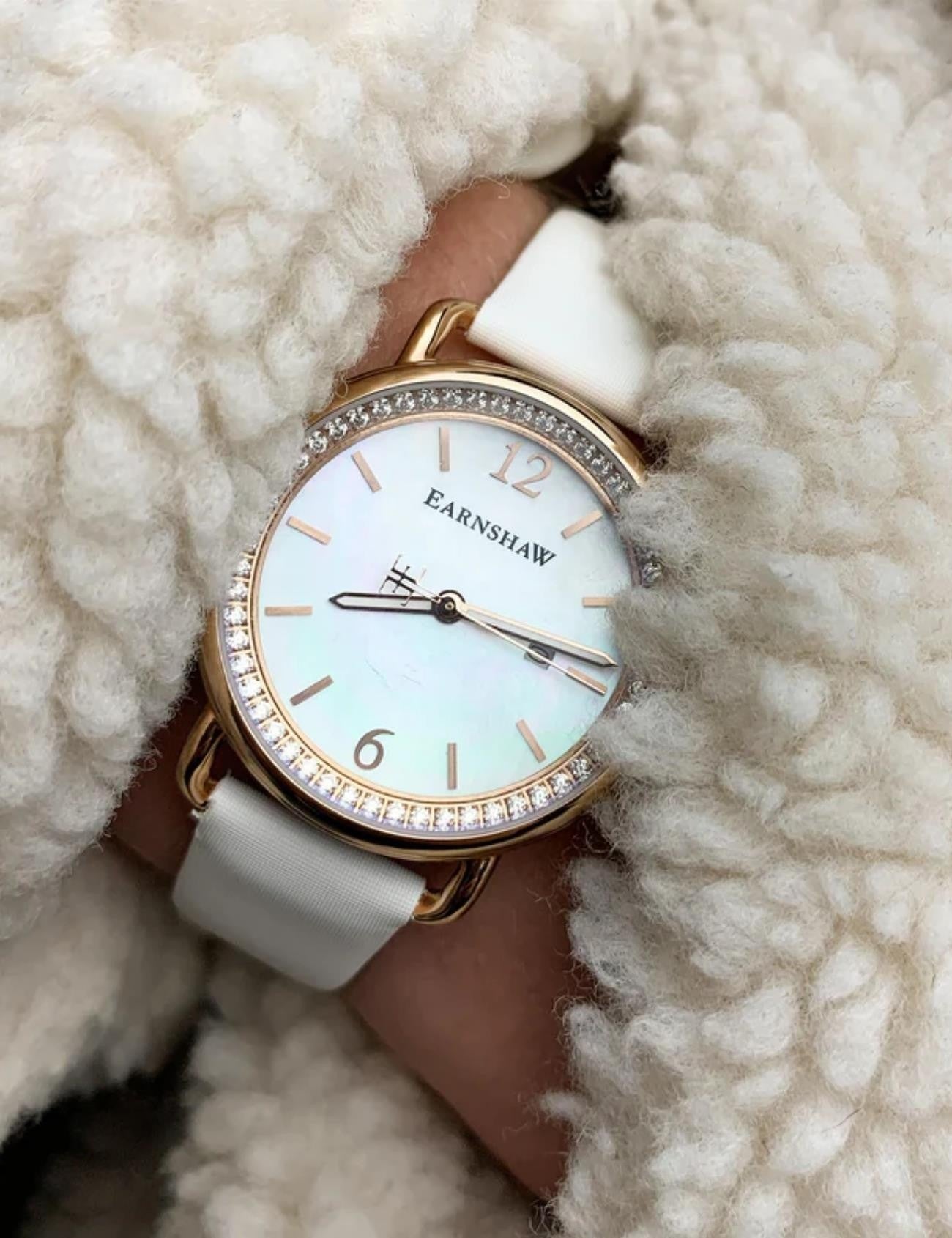 EARNSHAW ES-8092-04 Kadın Kol Saati