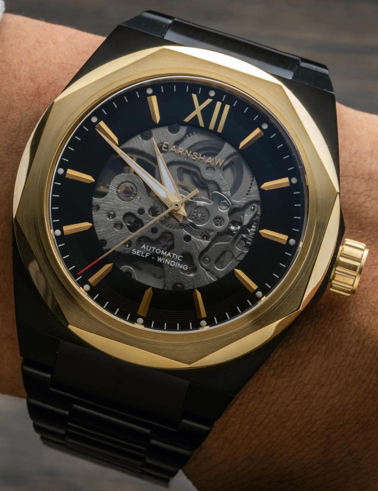 EARNSHAW ES-8183-CC 50 Erkek Kol Saati Ürün ikincil görseli