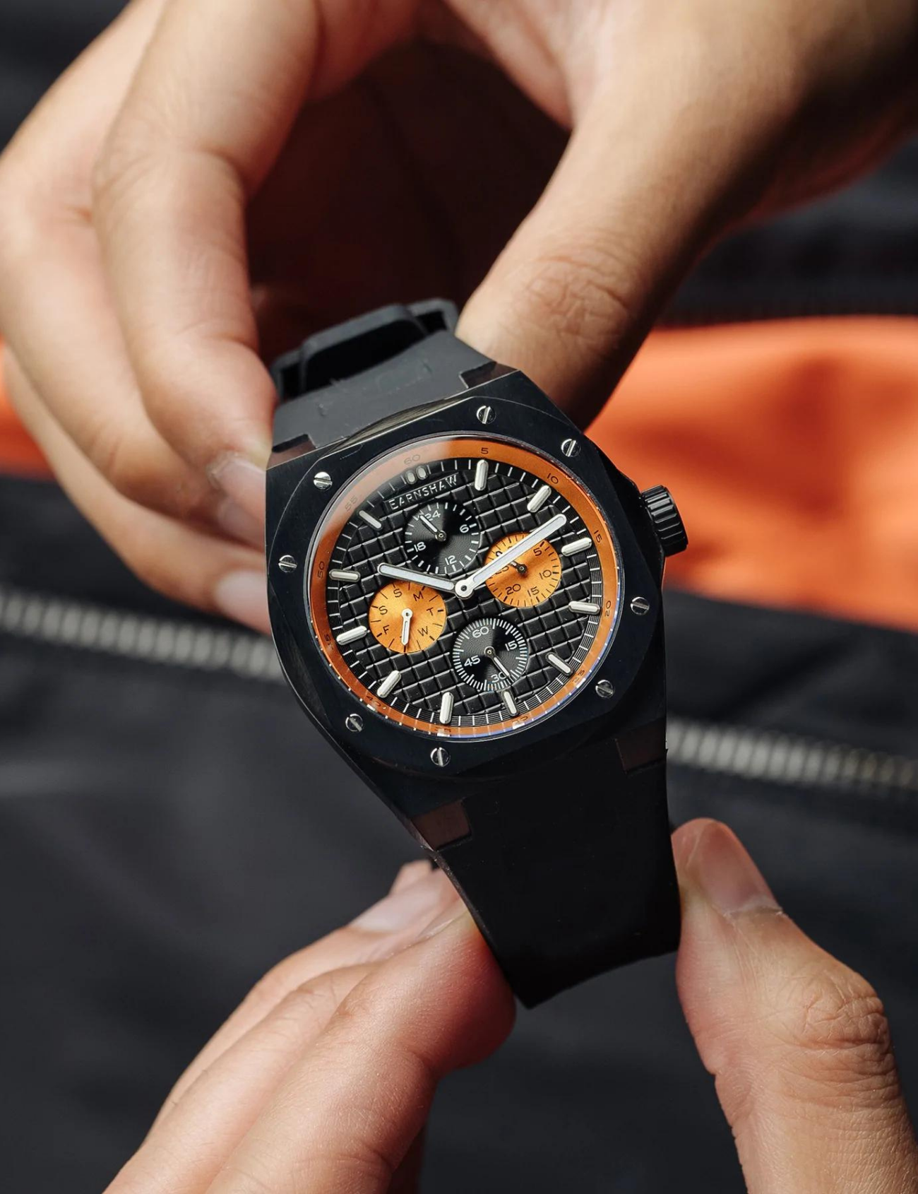 EARNSHAW ES-8253-05 25 Erkek Kol Saati Ürün ikincil görseli