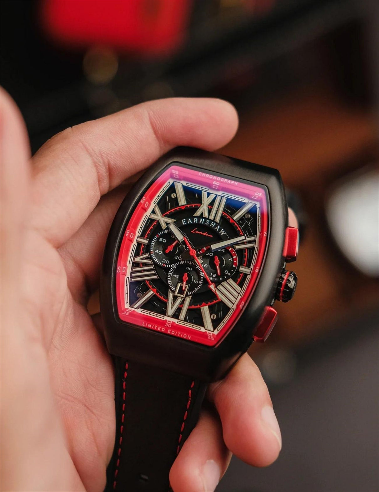 EARNSHAW ES-8270-02 60 Erkek Kol Saati