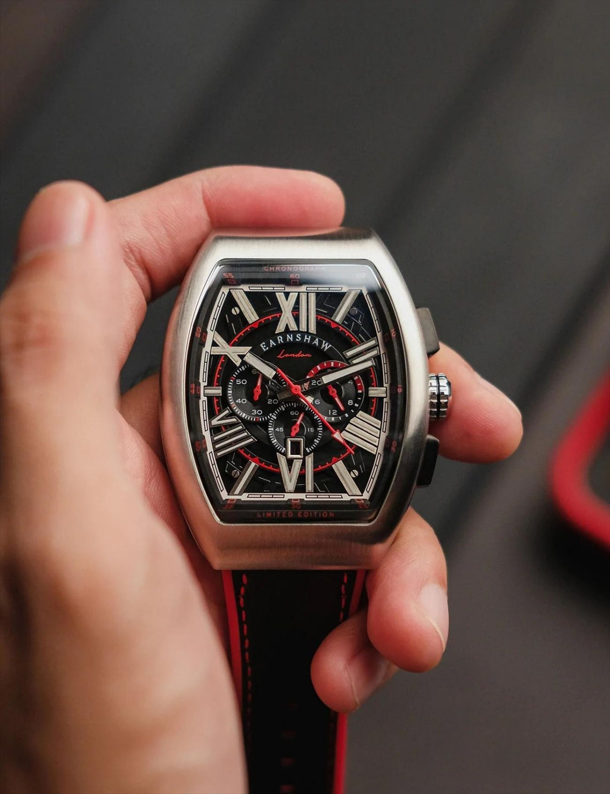 EARNSHAW ES-8270-05 60 Erkek Kol Saati