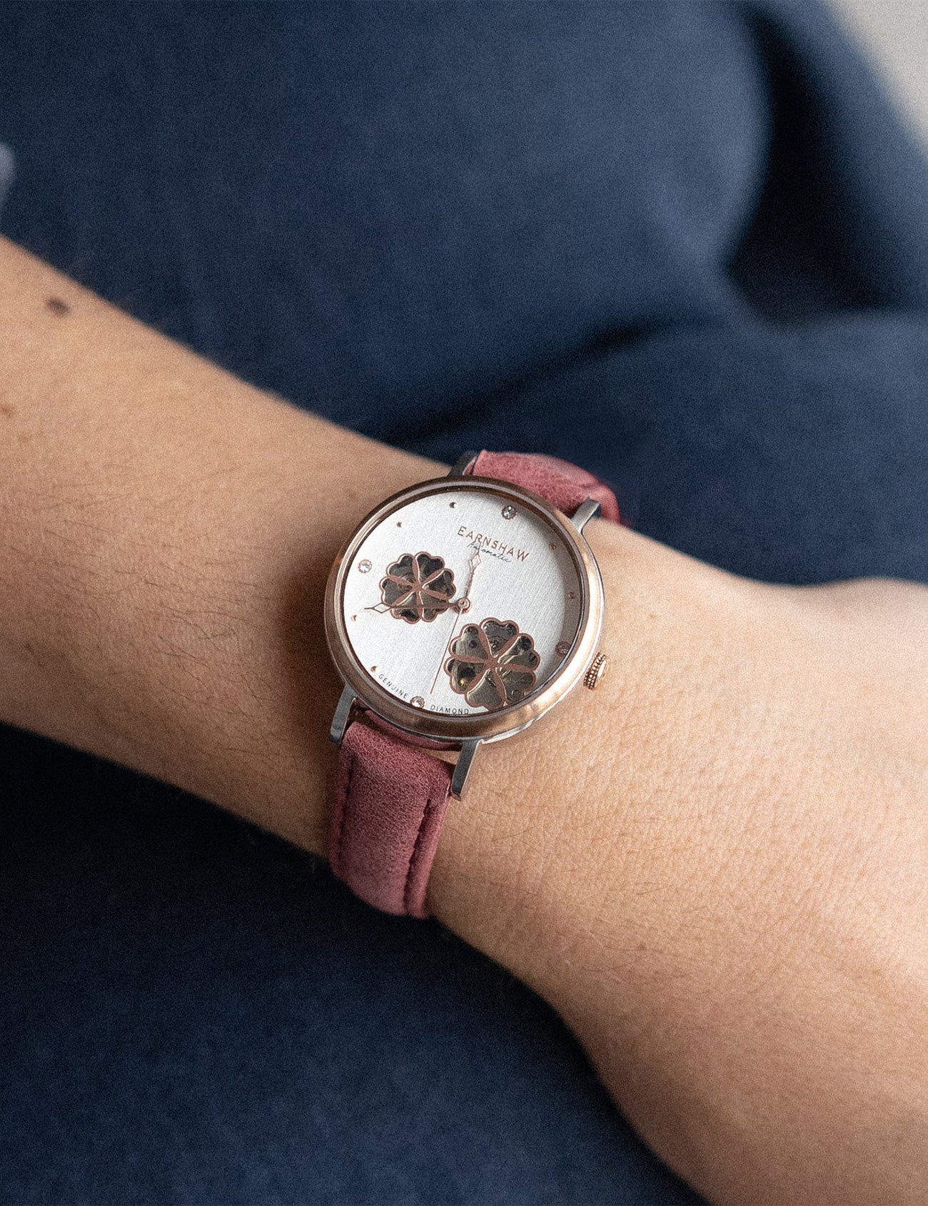 EARNSHAW ES-8158-05 Kadın Kol Saati