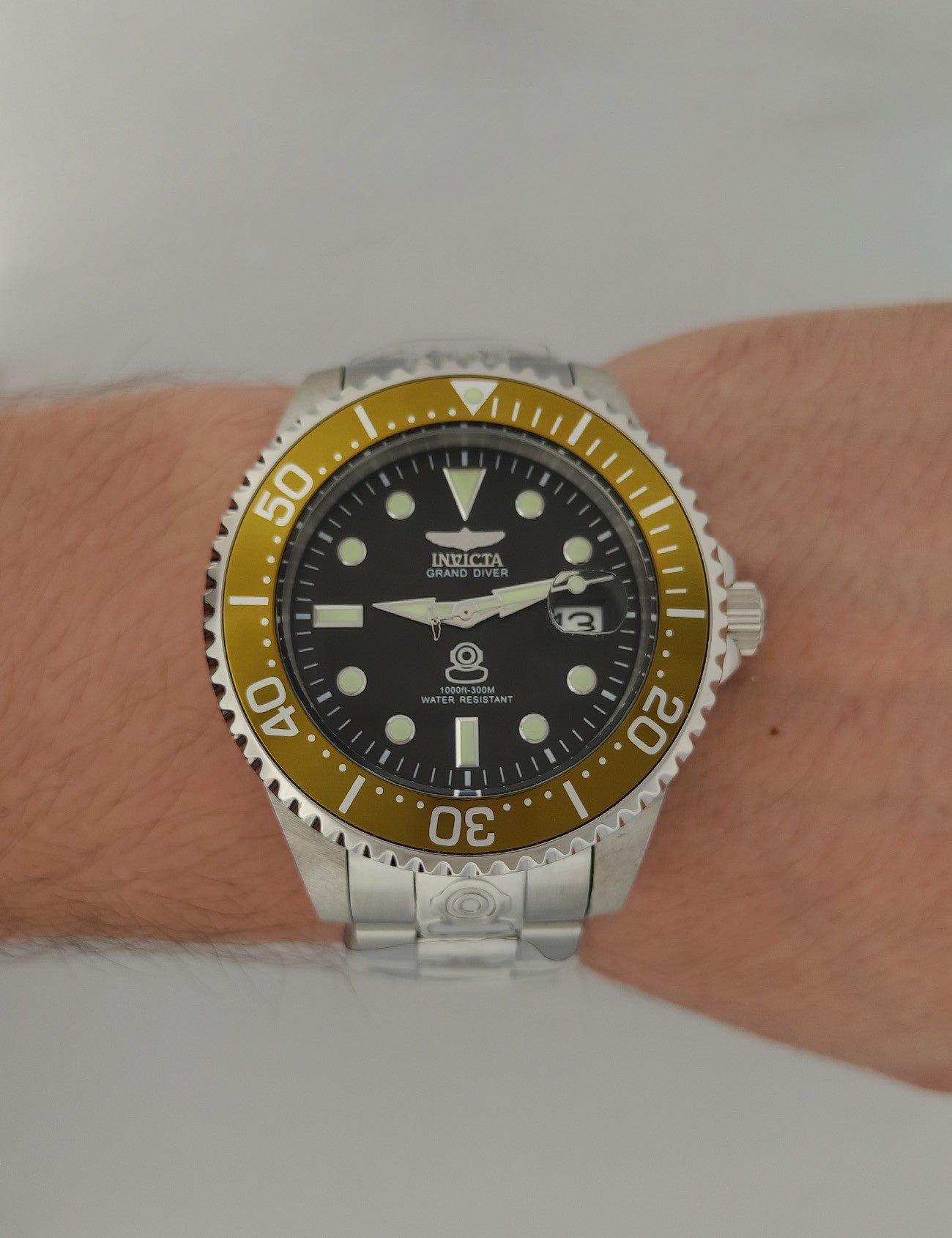 INVICTA