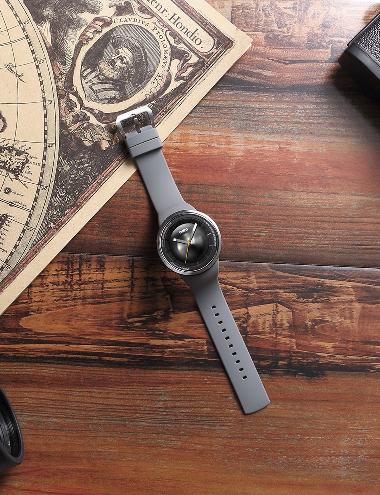 O.D.M. DD160-02 Kadın Kol Saati