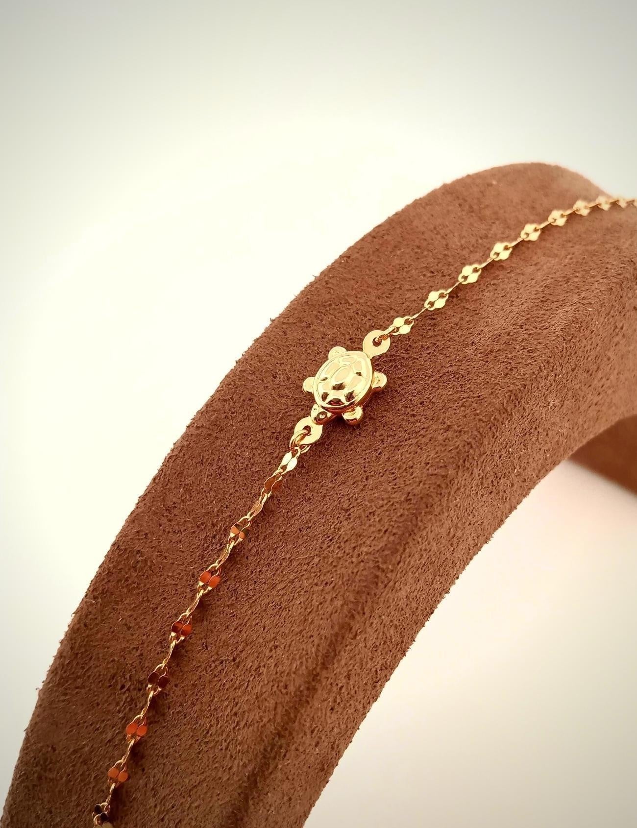 Kaplumbağa Boomerang Altın Bileklik