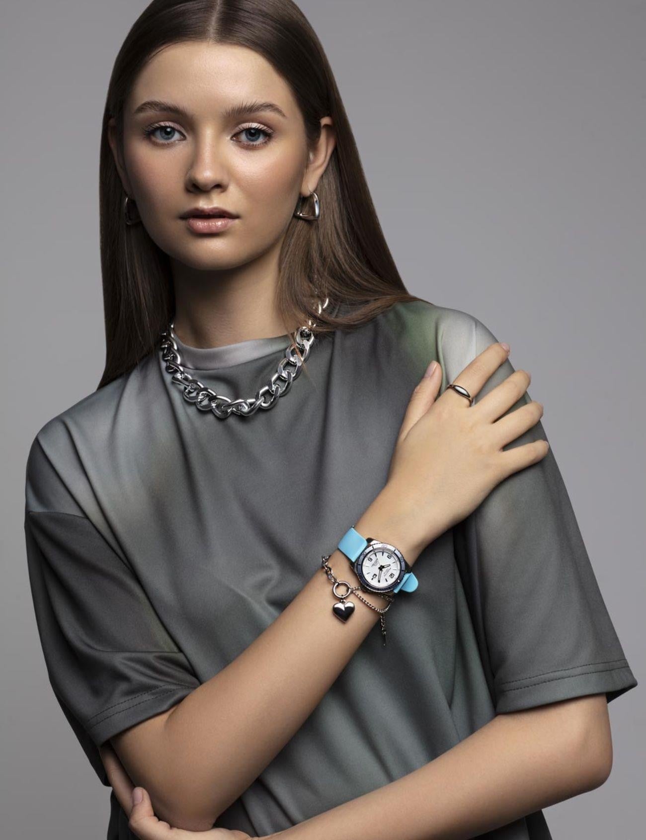 RODANIA R18020 Kadın Kol Saati