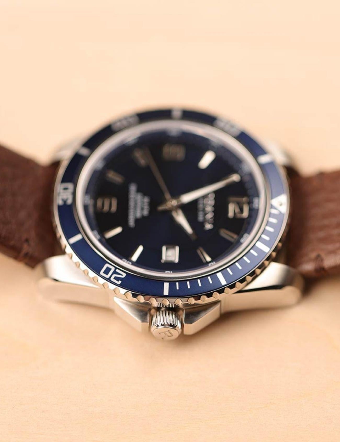 RODANIA R18002 Erkek Kol Saati