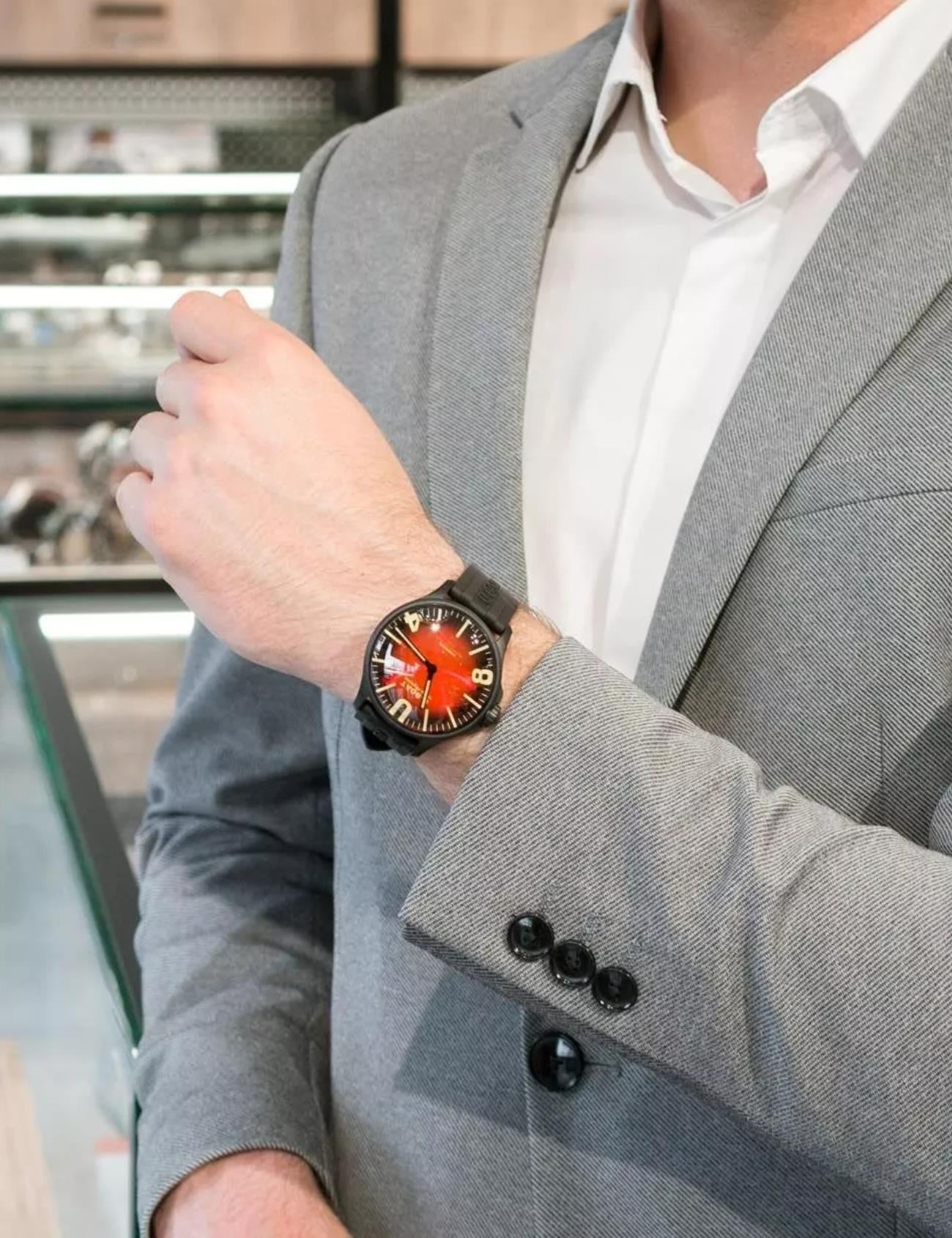 U-BOAT 8697/B Erkek Kol Saati