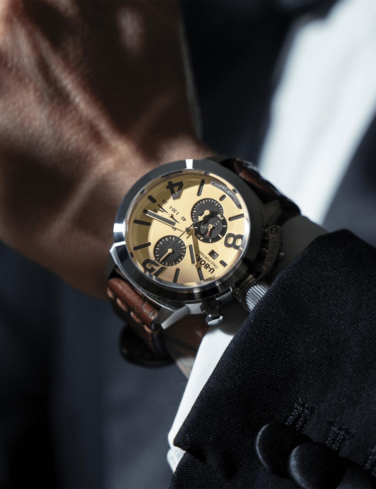 U-BOAT 9568 Erkek Kol Saati