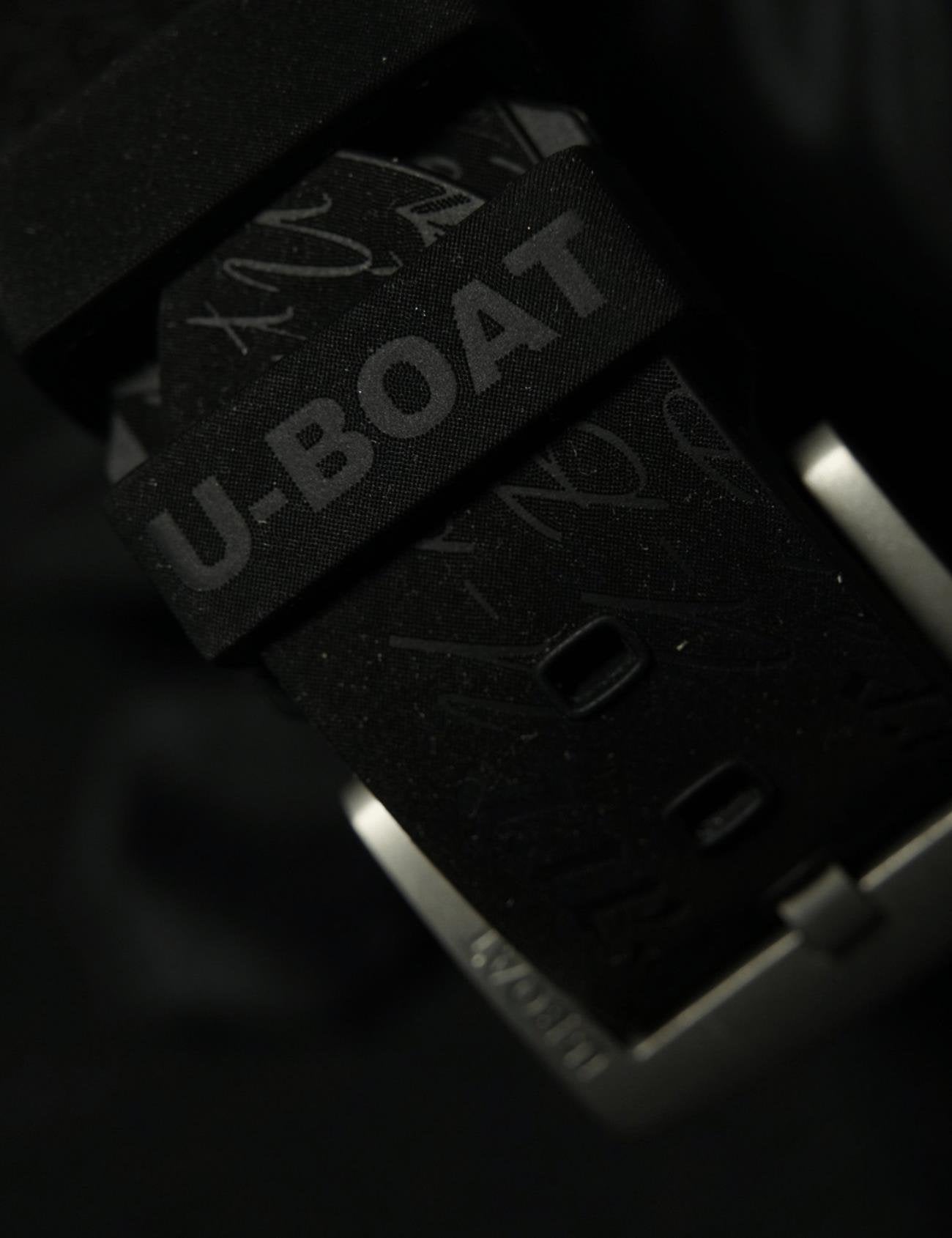 U-BOAT 3350 Erkek Kol Saati