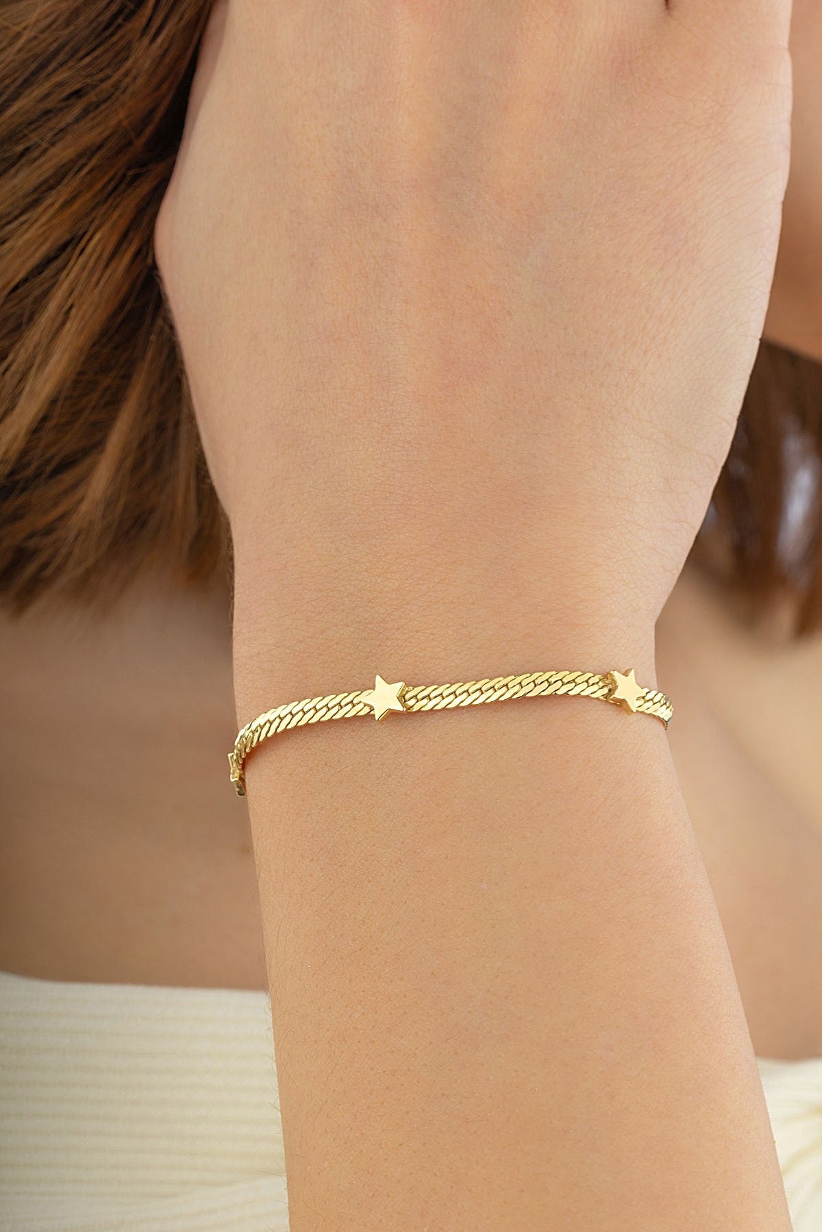 14 Ayar Yıldız Motifli Hasır Dokulu Altın Bileklik Ürün ikincil görseli