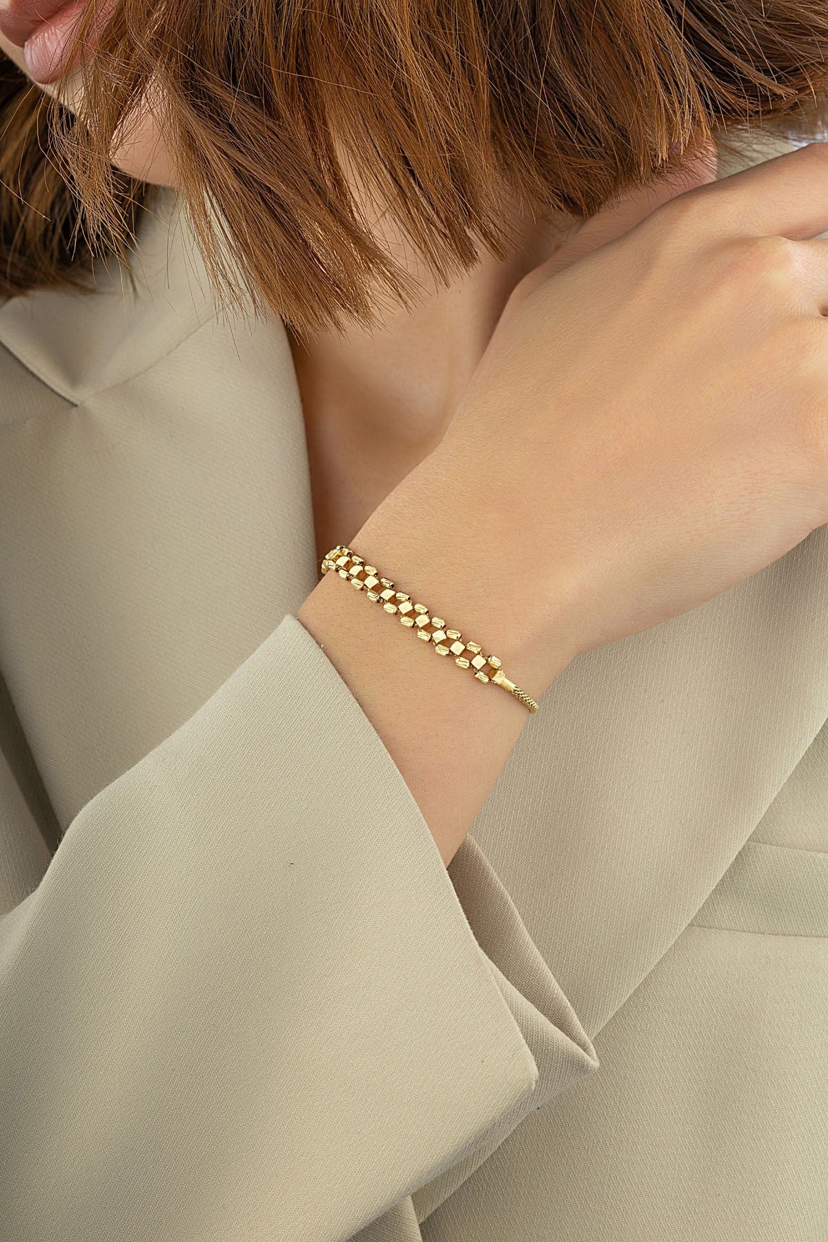 14 Ayar Minimal Sade Altın Bileklik Ürün ana görseli