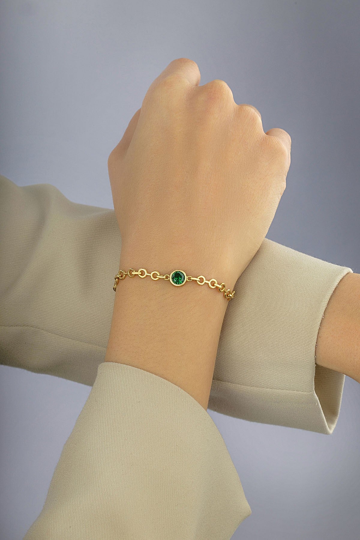 14 Ayar Yeşil Taşlı Altın Bileklik Ürün ana görseli