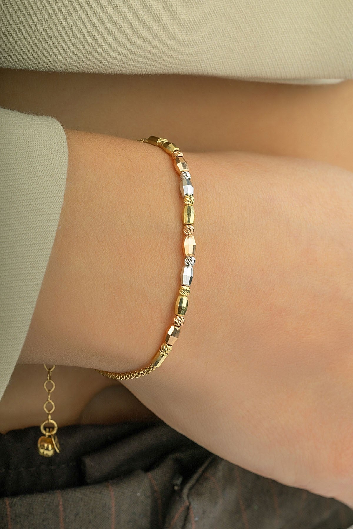 14 Ayar Günlük Kullanıma Uygun Üç Renk Altın Bileklik Ürün ikincil görseli